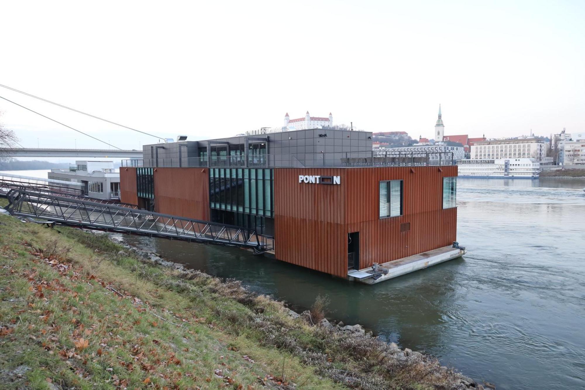 Ponton Rooms Братислава Экстерьер фото